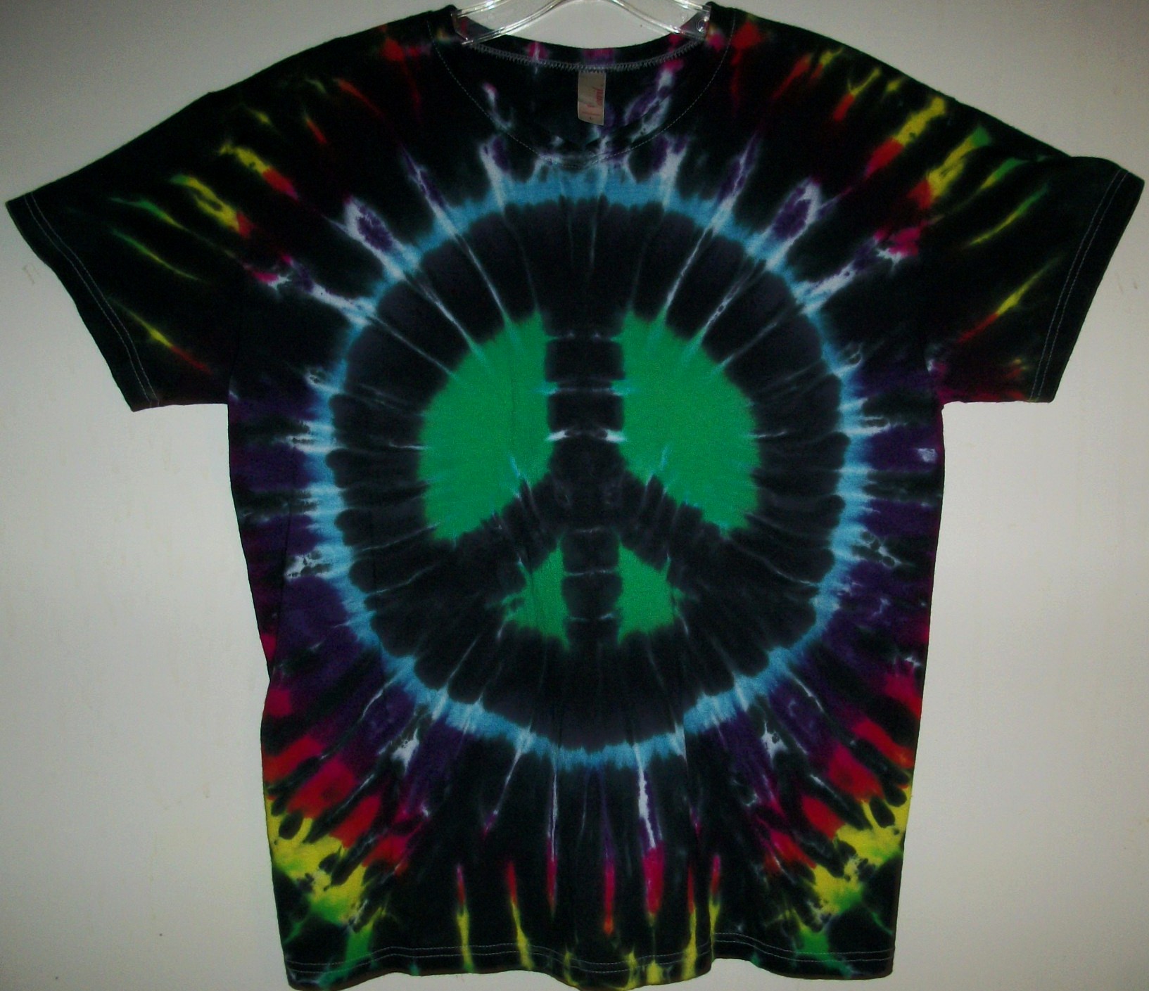 Feather Rainbow Peace Sign Tie-dyed T-shirts